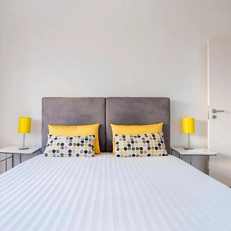 Luxury Anibal Cunha Apartments ポルト エクステリア 写真